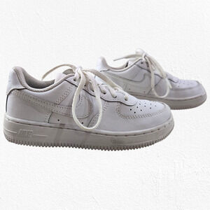 Nike Air Force 1 Low All White Leather Sneakers Boys Size 12C Classic Casual EUC